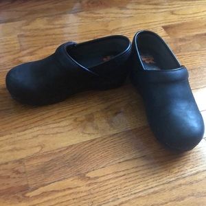 Dansko leather shoes